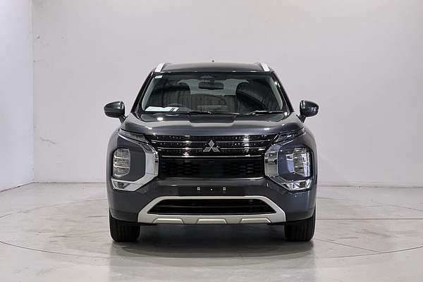 2024 Mitsubishi Outlander LS ZM