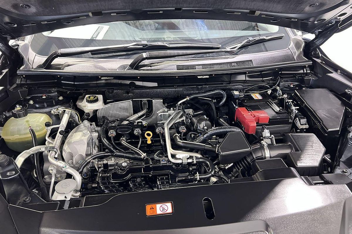 2024 Mitsubishi Outlander LS ZM