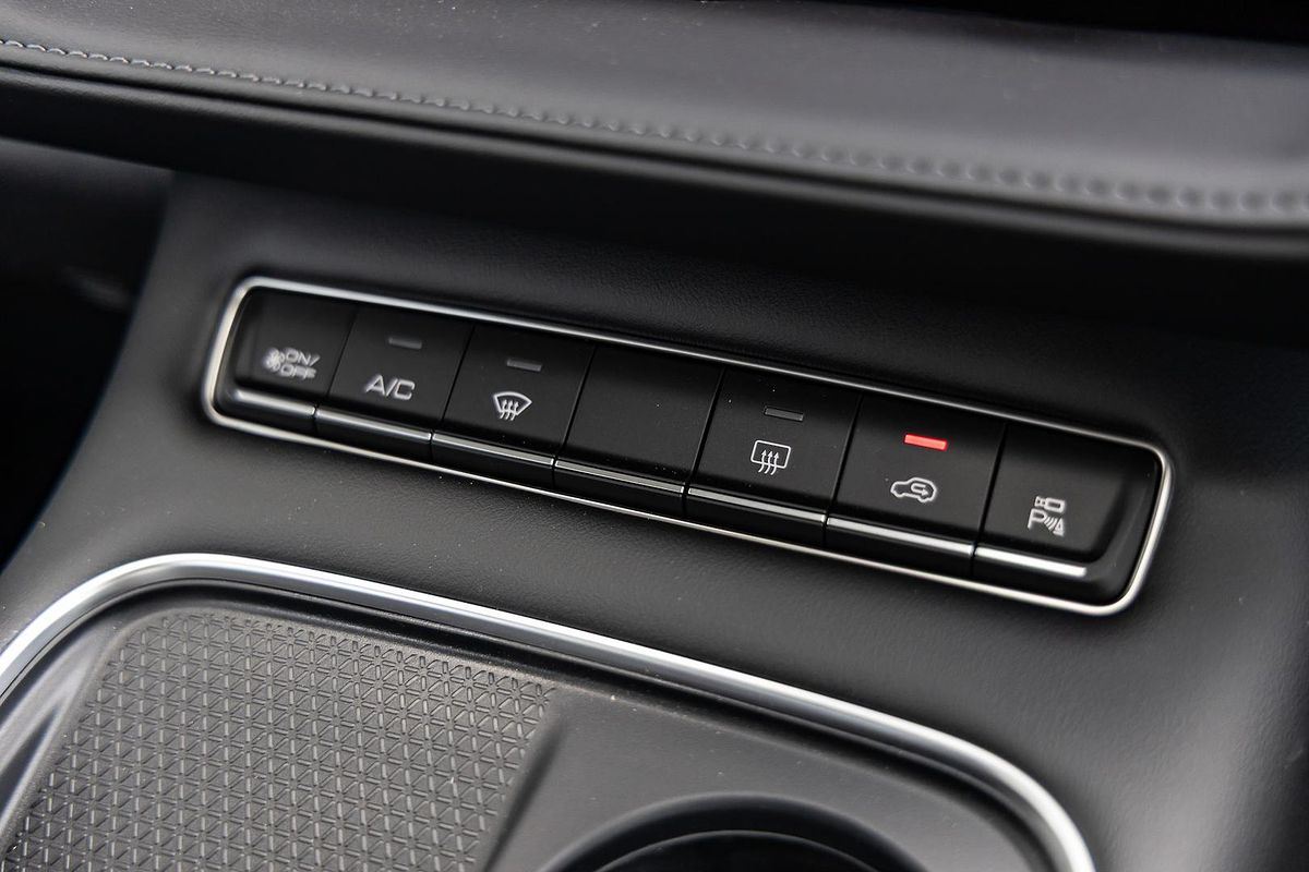 2025 GWM Haval H6 Lux Hybrid B01