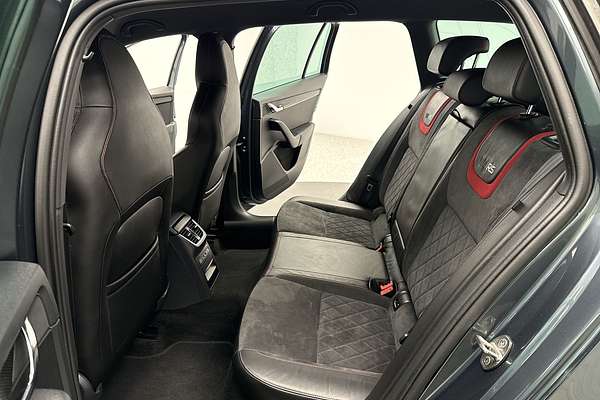 2019 SKODA Octavia RS 180TSI NE