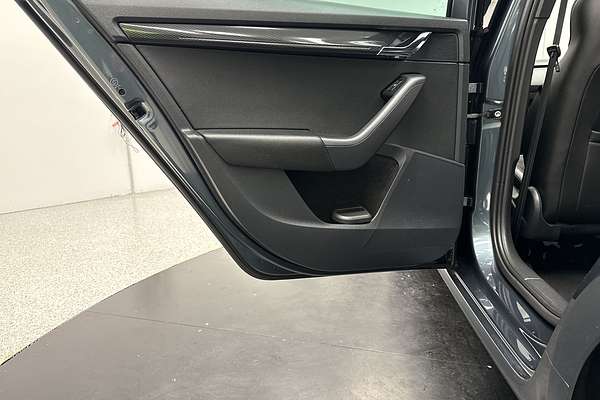 2019 SKODA Octavia RS 180TSI NE