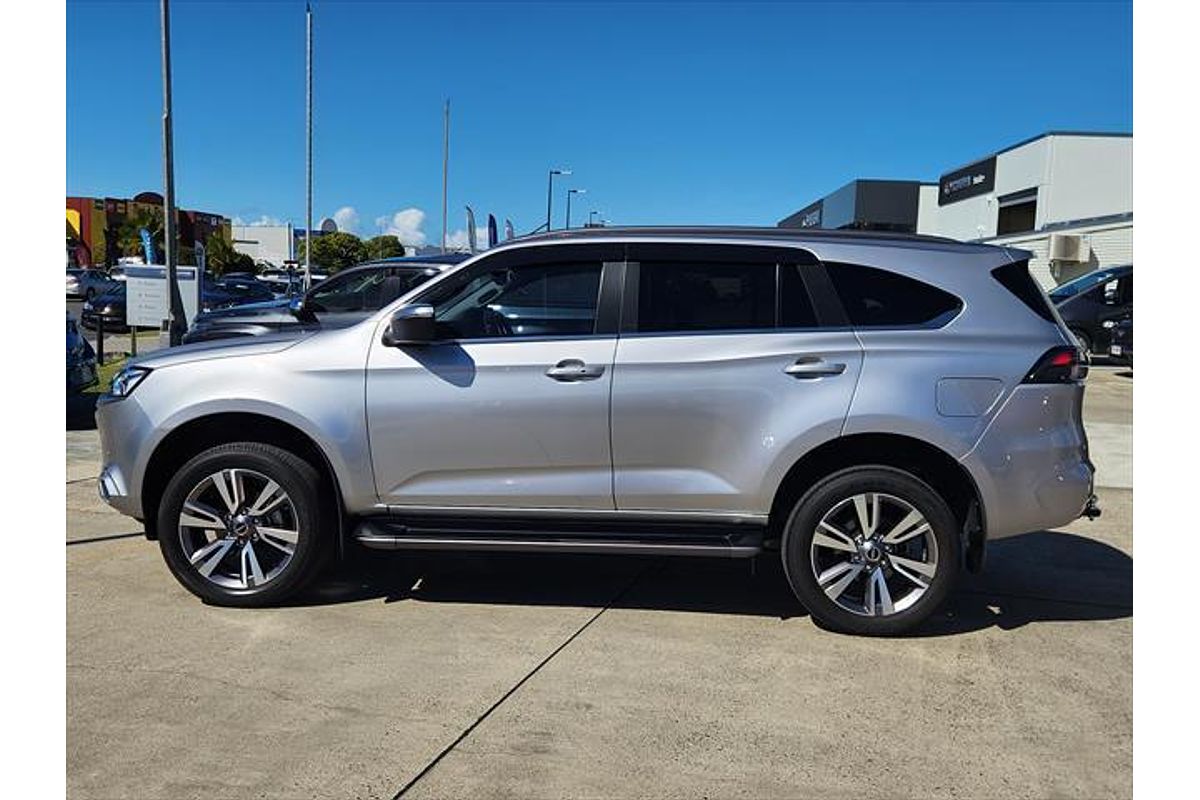 2023 Isuzu MU-X LS-T