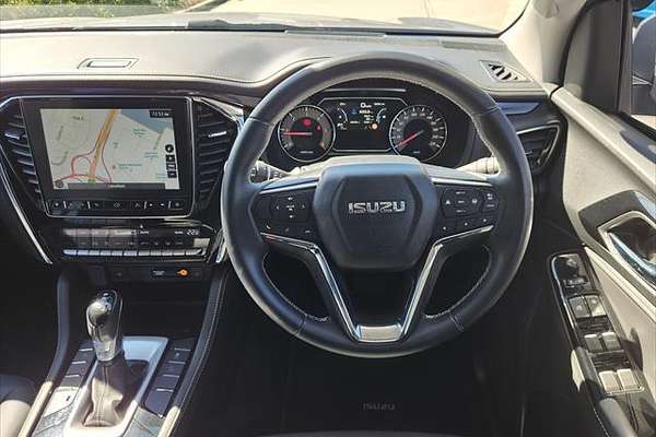 2023 Isuzu MU-X LS-T