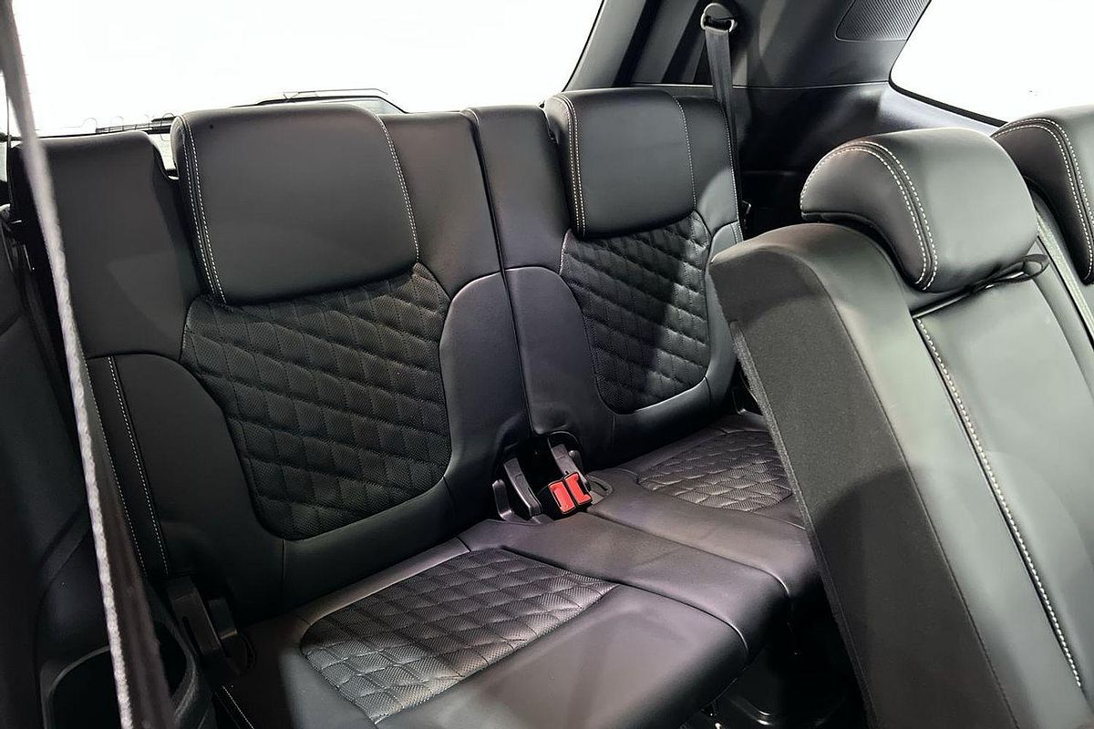 2024 Ford Everest Platinum 3.0L