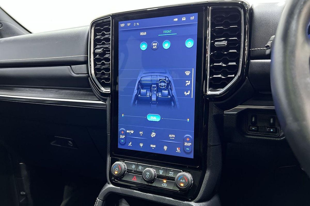 2024 Ford Everest Platinum 3.0L