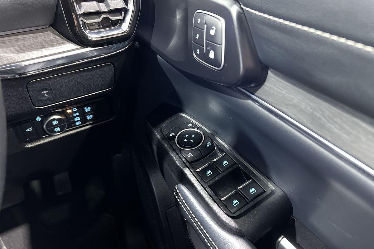 2024 Ford Everest Platinum 3.0L
