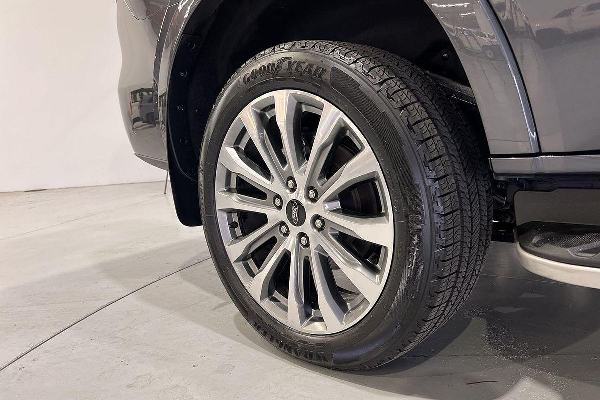 2024 Ford Everest Platinum 3.0L