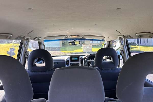2004 Mitsubishi Pajero GLS NP