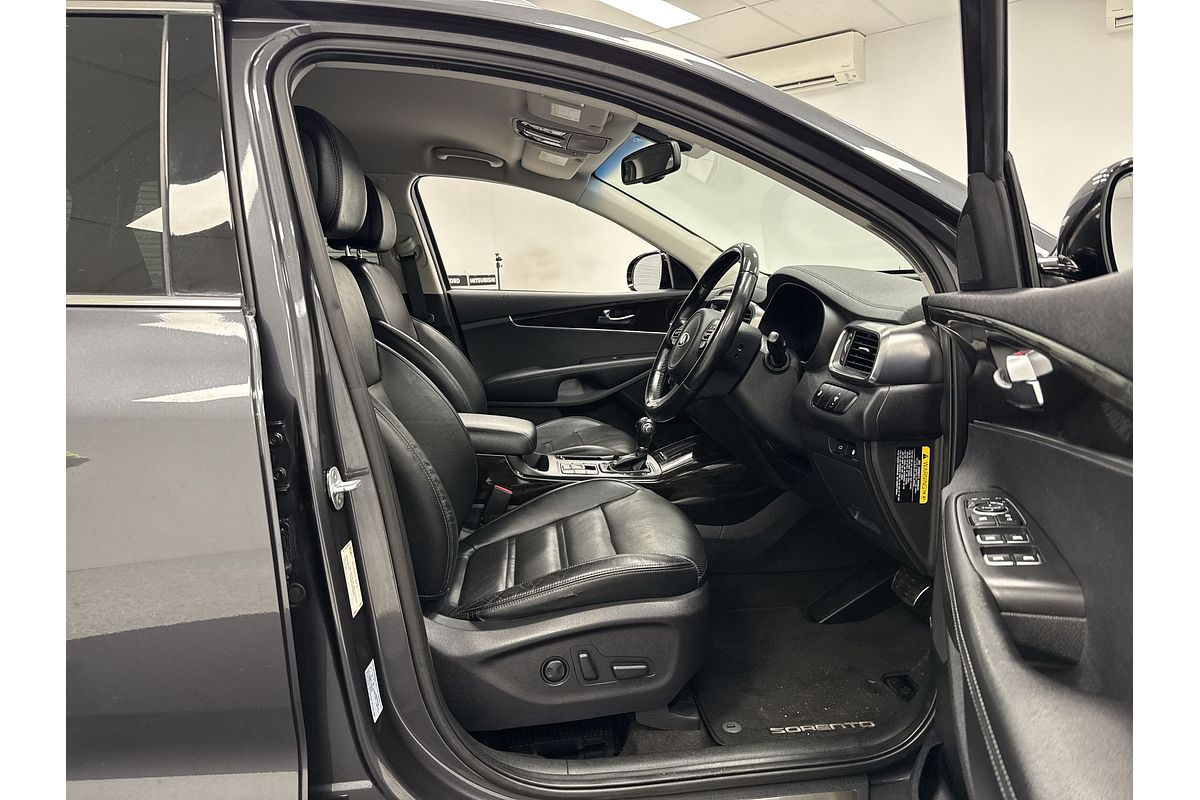 2015 Kia Sorento SLi UM
