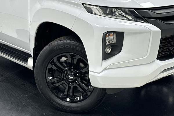 2022 Mitsubishi Triton GLX-R MR 4X4