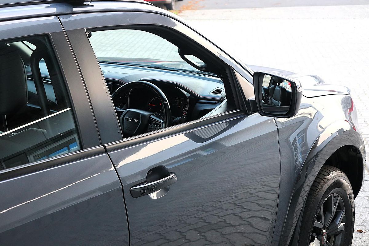 2023 Isuzu D-MAX X-TERRAIN 4X4
