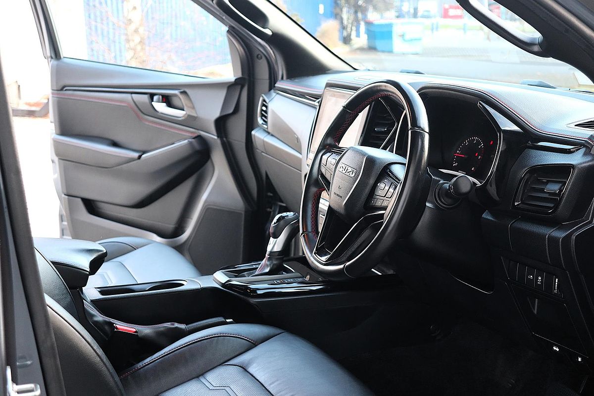 2023 Isuzu D-MAX X-TERRAIN 4X4