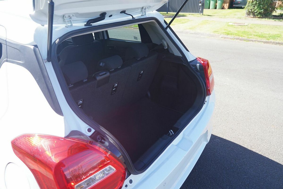 2023 Suzuki Swift GL AZ Series II