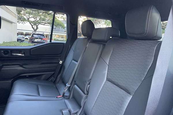2025 Toyota Land Cruiser