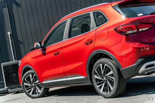 2025 MG ZS Essence Turbo ZS32