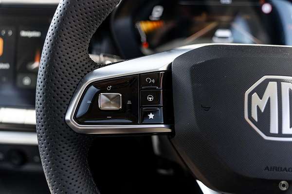 2025 MG ZS Essence Turbo ZS32