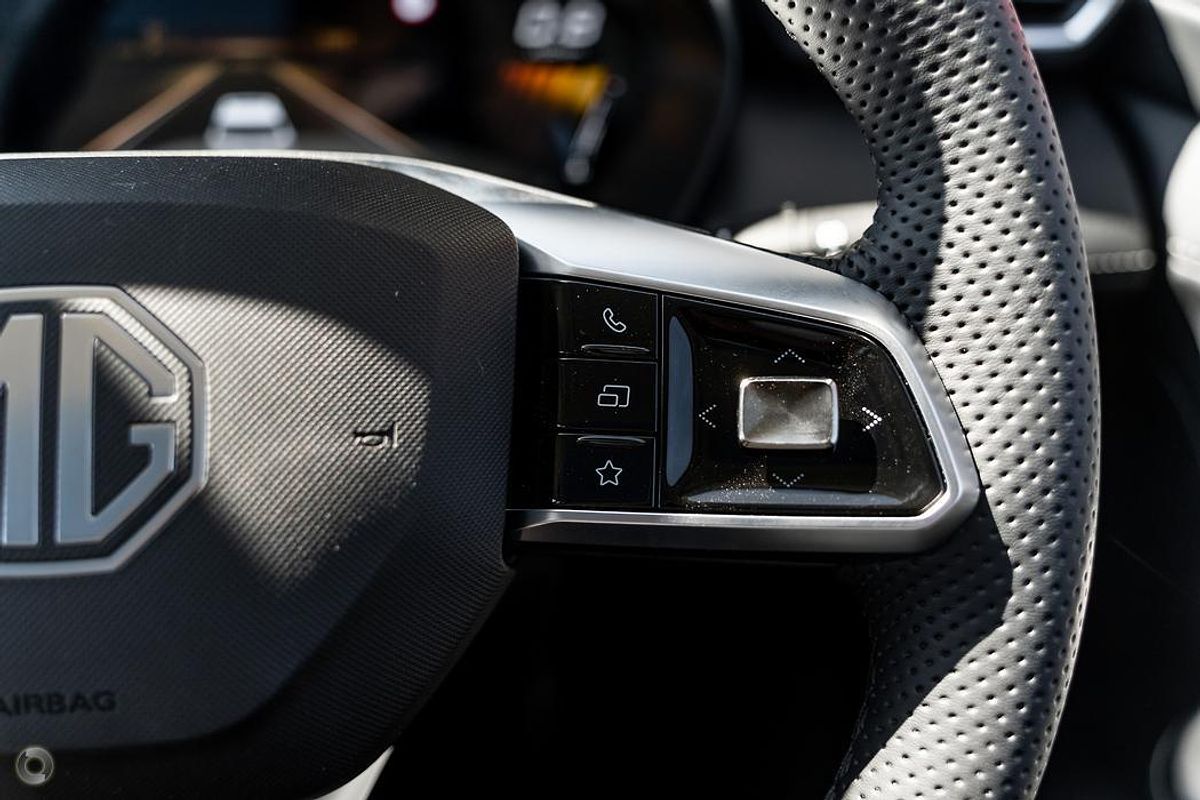 2025 MG ZS Essence Turbo ZS32