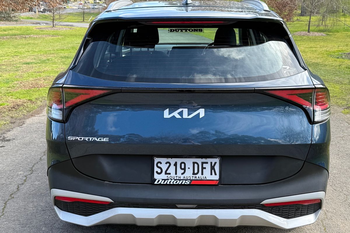 2022 Kia Sportage S NQ5