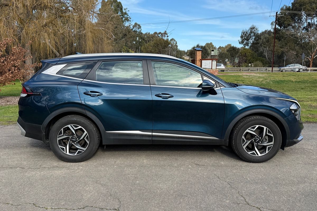 2022 Kia Sportage S NQ5