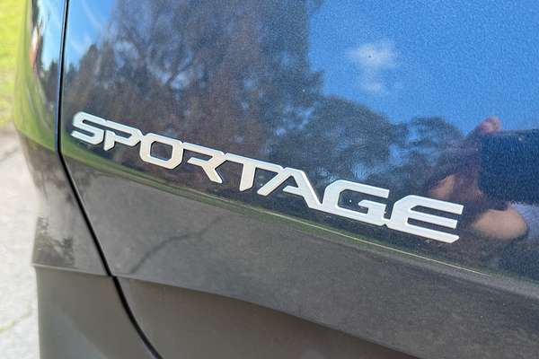 2022 Kia Sportage S NQ5