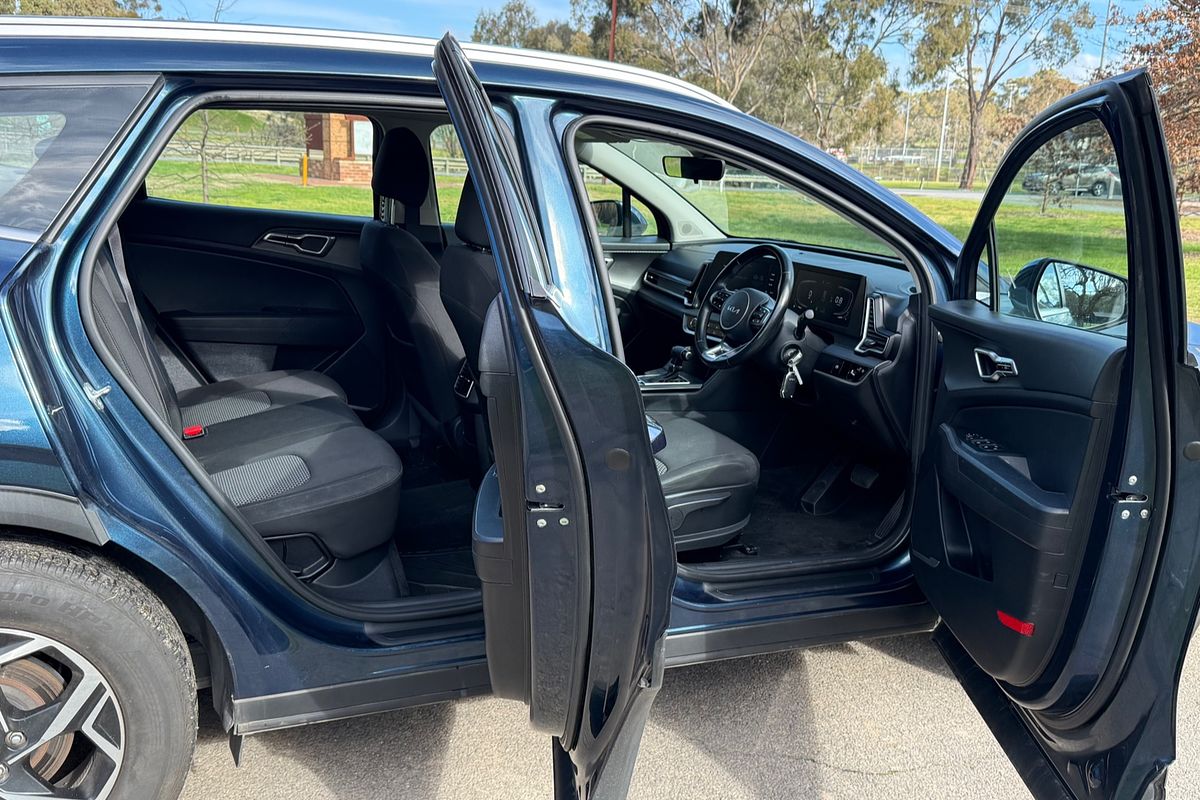 2022 Kia Sportage S NQ5