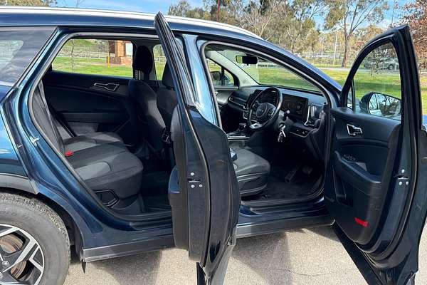 2022 Kia Sportage S NQ5