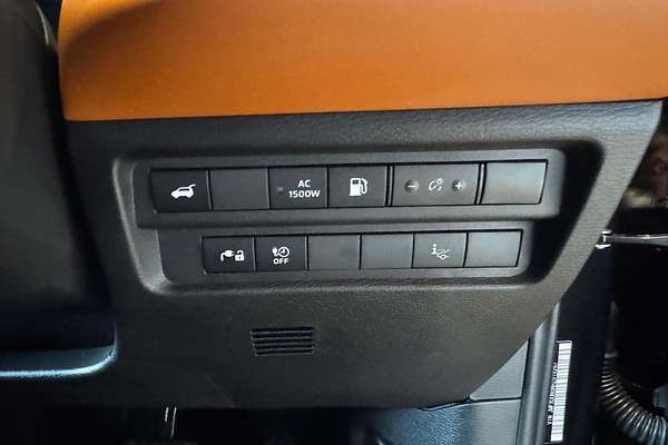 2025 Mitsubishi Outlander PHEV Exceed Tourer ZM