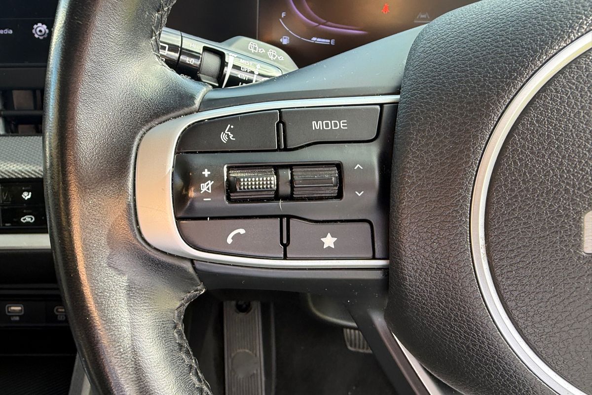 2022 Kia Sportage S NQ5