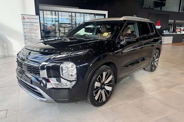 2025 Mitsubishi Outlander Exceed Tourer ZM