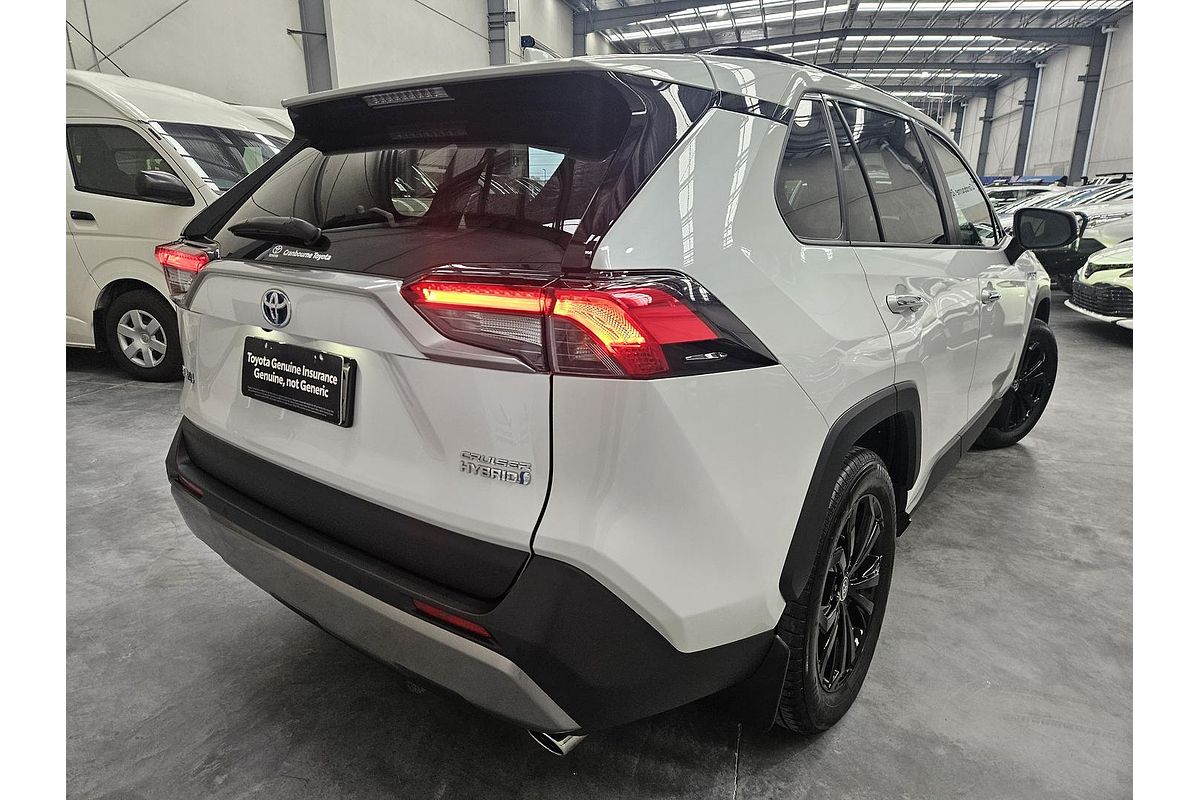 2024 Toyota RAV4 Cruiser AXAH52R