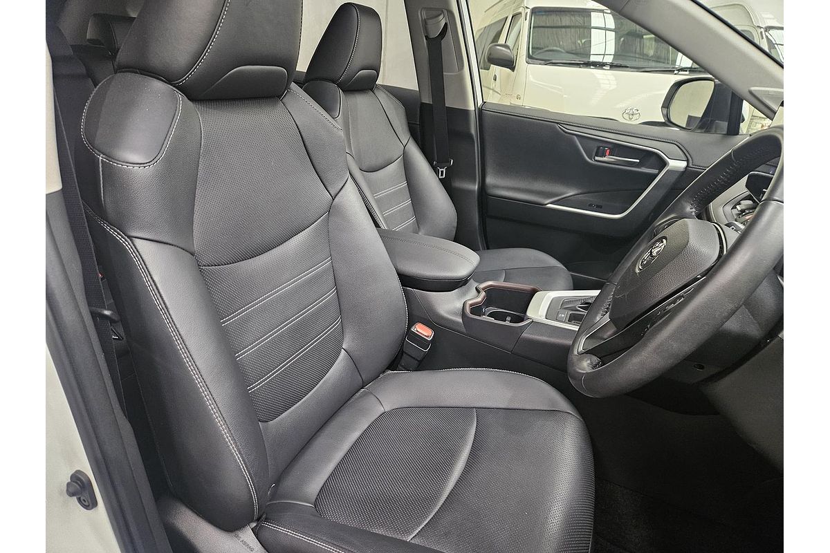 2024 Toyota RAV4 Cruiser AXAH52R