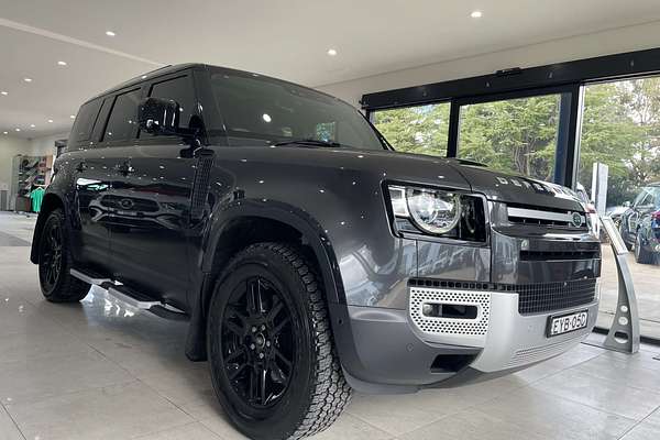 2022 Land Rover Defender 110 P400 SE L663