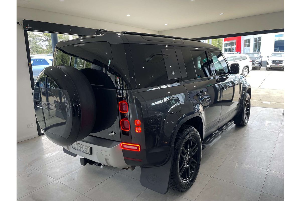 2022 Land Rover Defender 110 P400 SE L663