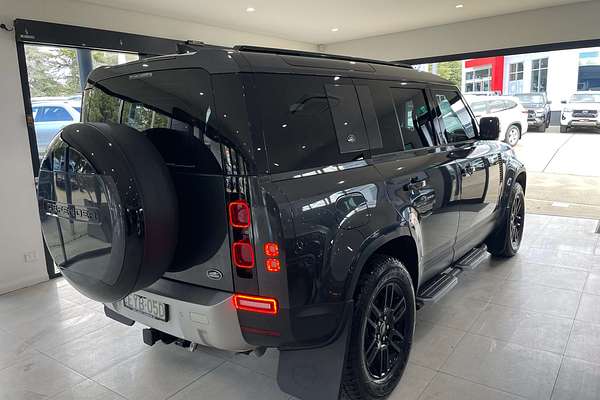 2022 Land Rover Defender 110 P400 SE L663