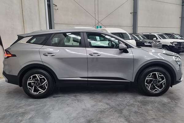 2023 Kia Sportage S NQ5