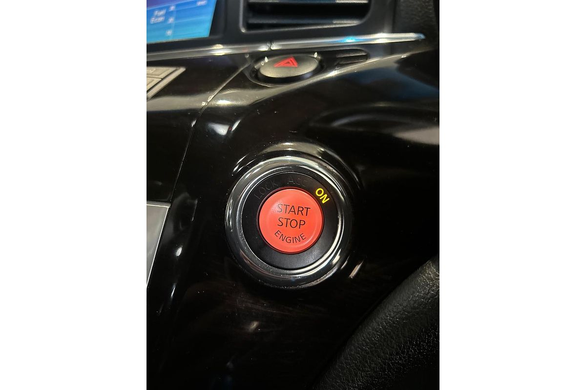 2010 Nissan Elgrand Highway Star TE52