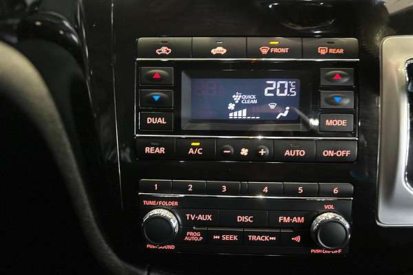 2010 Nissan Elgrand Highway Star TE52