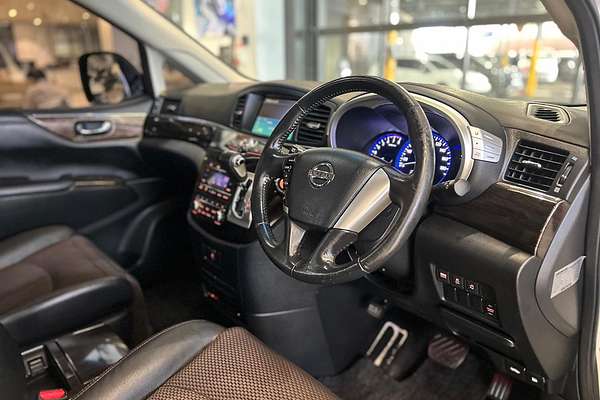 2010 Nissan Elgrand Highway Star TE52
