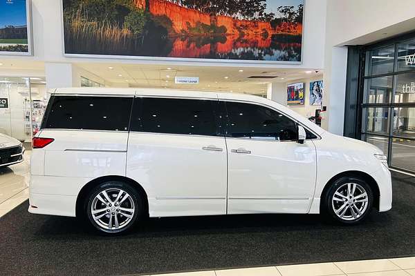 2010 Nissan Elgrand Highway Star TE52