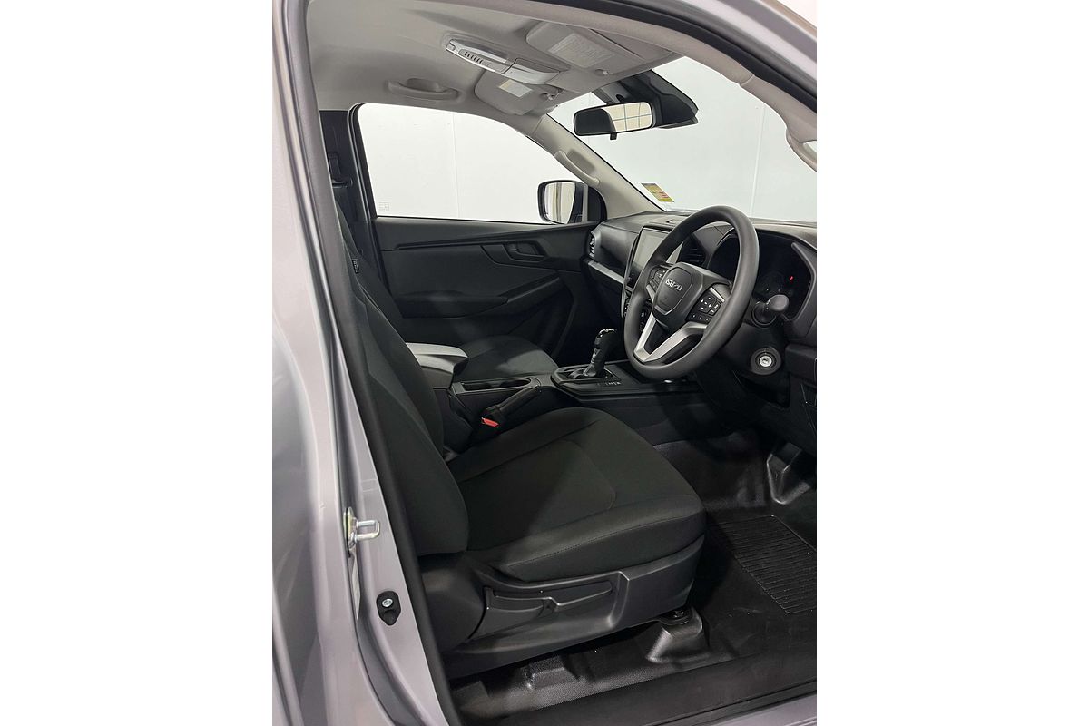 2024 Isuzu D-MAX SX High Ride Rear Wheel Drive