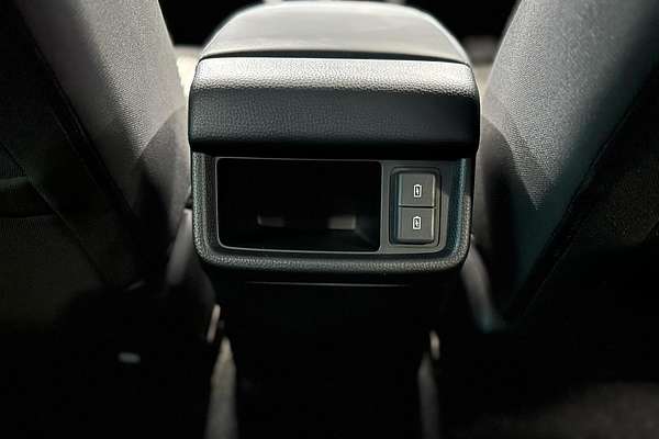 2025 Isuzu MU-X LS-M