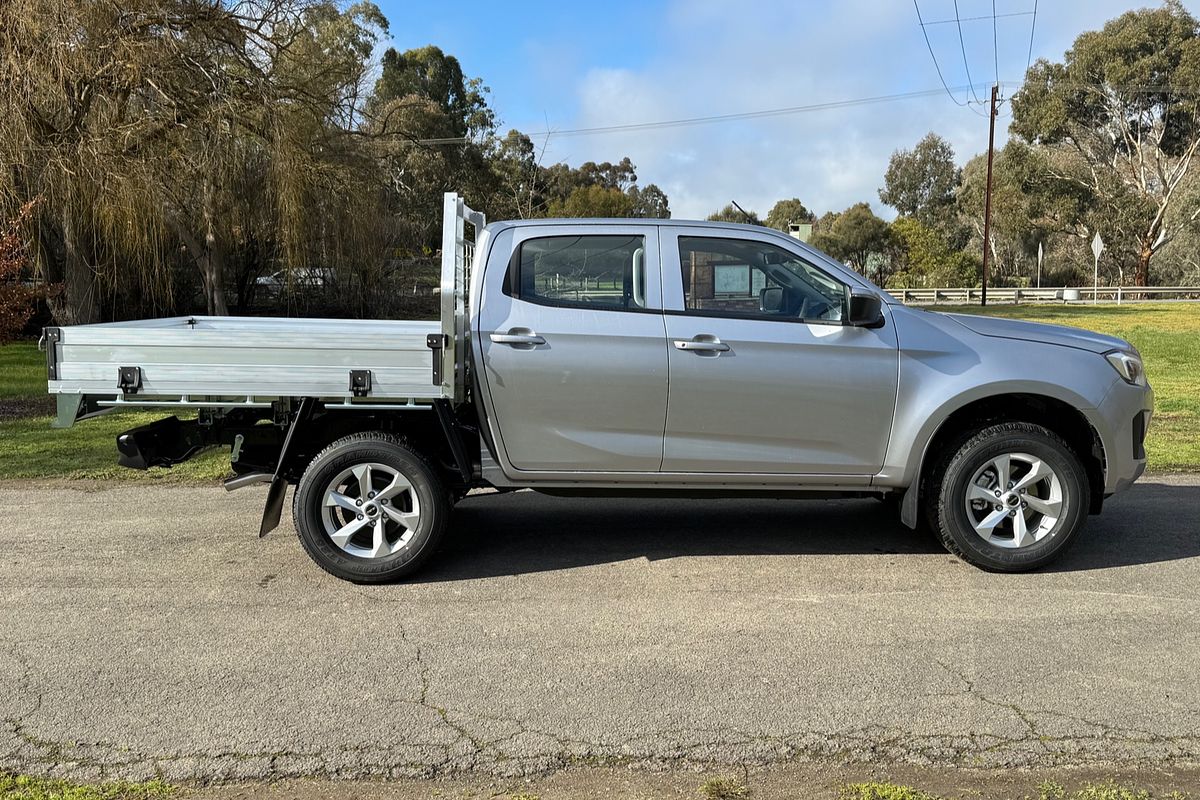 2025 Isuzu D-MAX LS-M 4X4