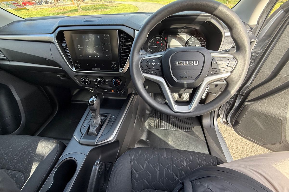 2025 Isuzu D-MAX LS-M 4X4