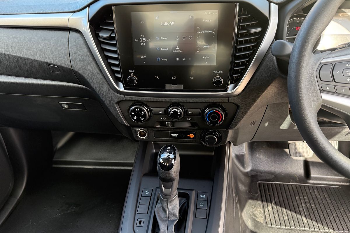 2025 Isuzu D-MAX LS-M 4X4