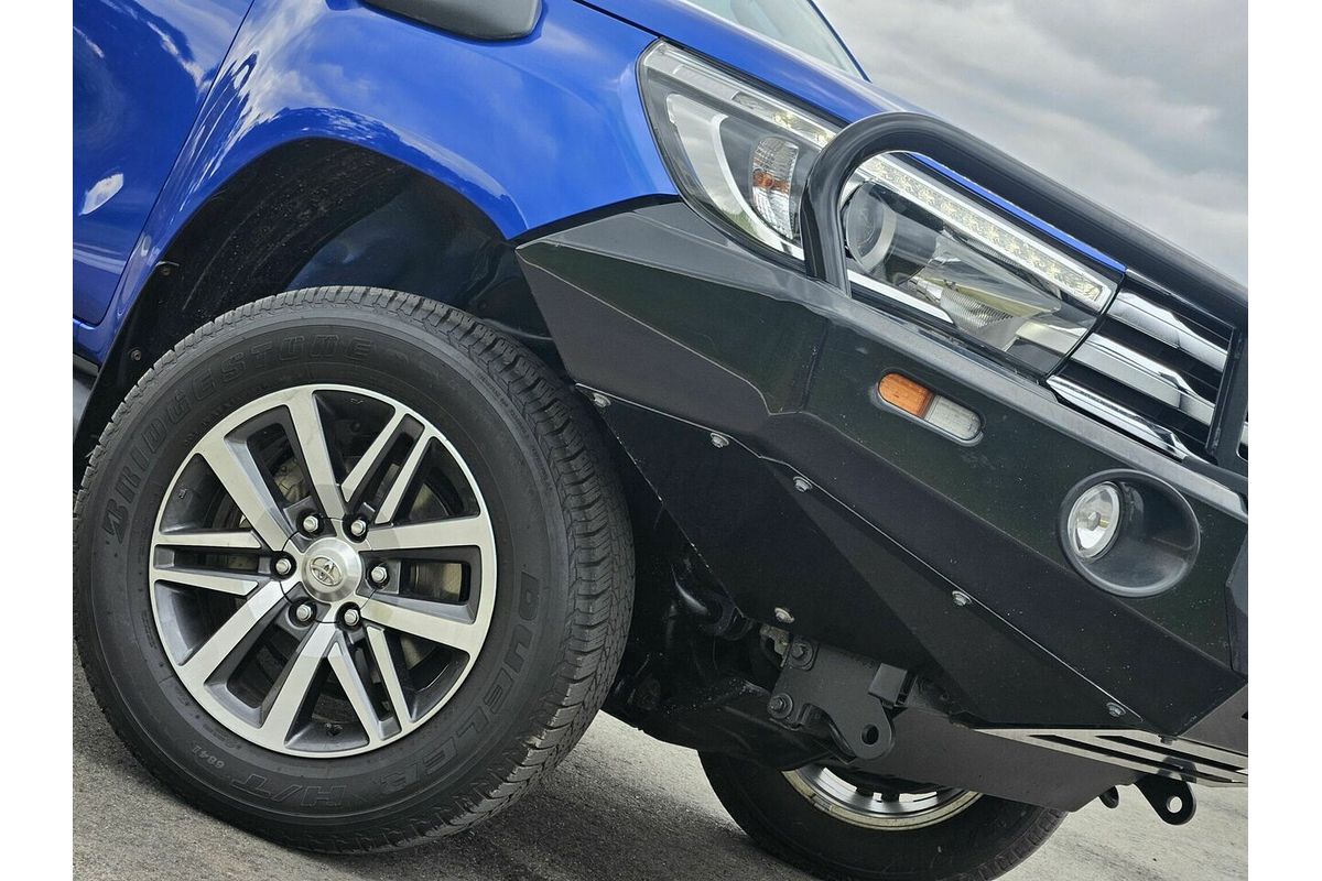 2017 Toyota Hilux SR5 GUN126R 4X4