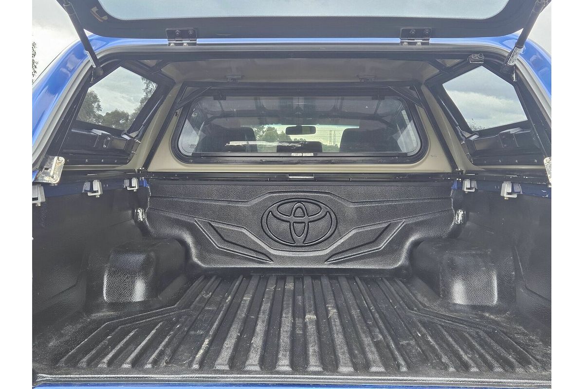 2017 Toyota Hilux SR5 GUN126R 4X4