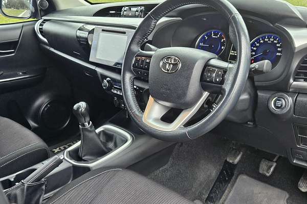 2017 Toyota Hilux SR5 GUN126R 4X4