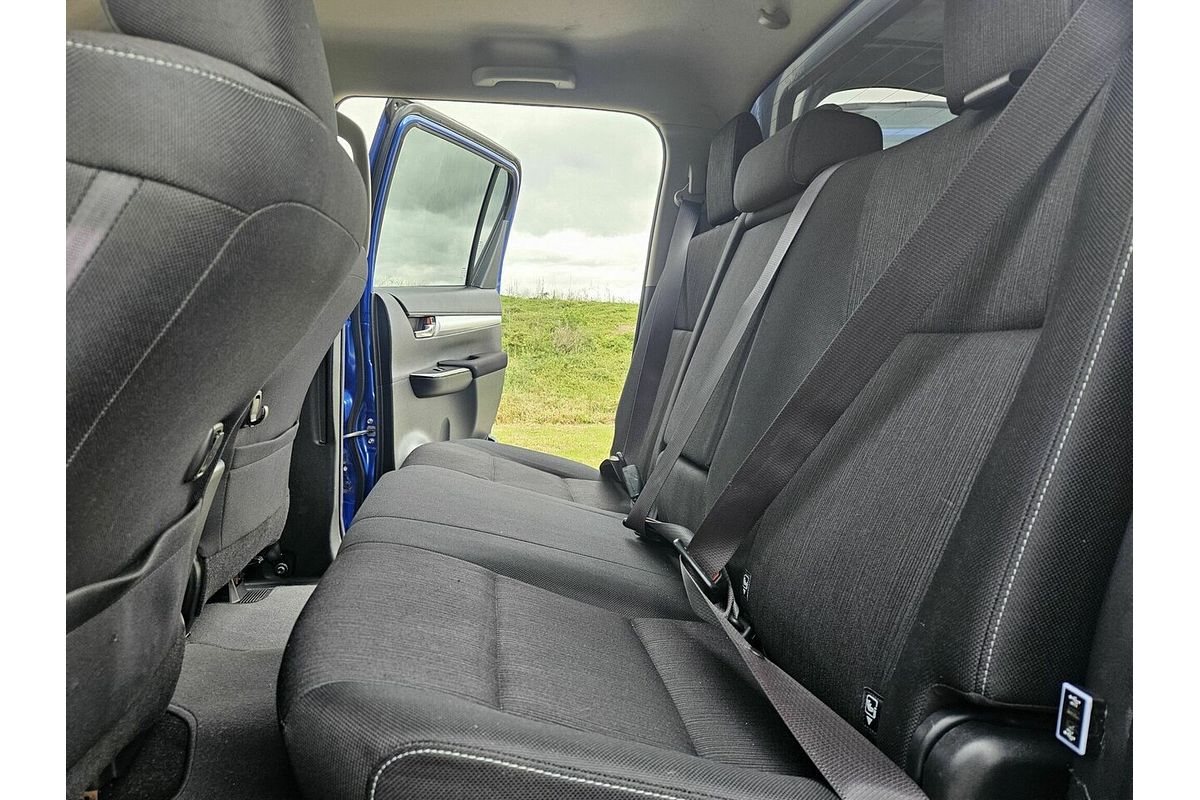 2017 Toyota Hilux SR5 GUN126R 4X4