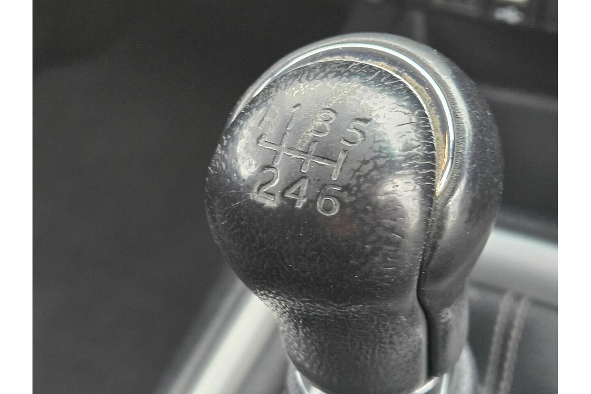 2017 Toyota Hilux SR5 GUN126R 4X4