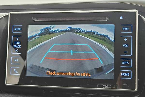 2017 Toyota Hilux SR5 GUN126R 4X4
